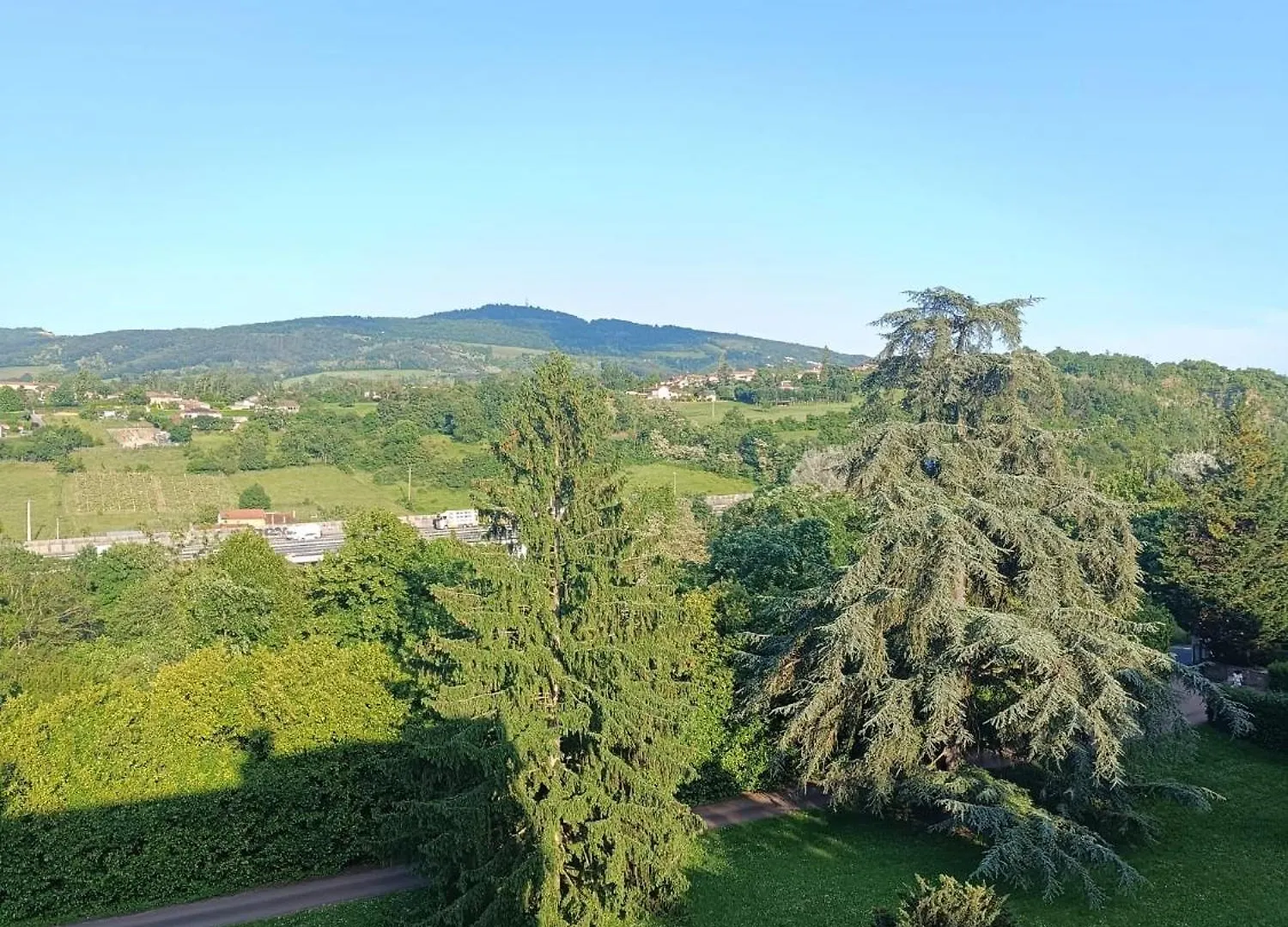 דירה Lissieu Sejourner Au Chateau De La Roue Grand Appartement